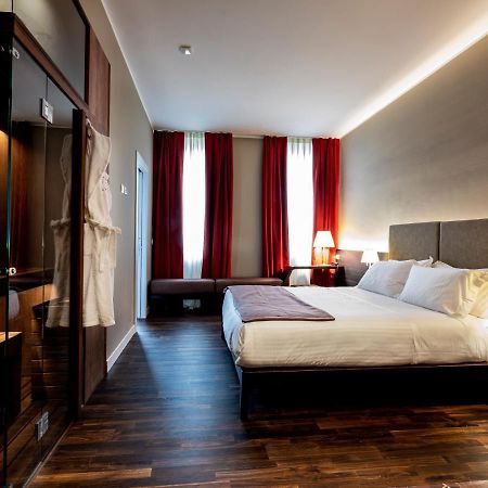 10 Keys Milano Hotel Екстериор снимка
